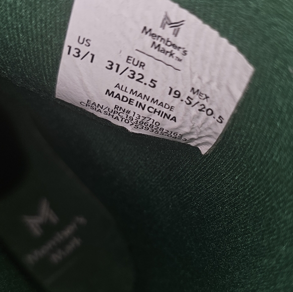 Members Mark Kids Green Dinosaur Rain Boots with Lime Accents - Picture 8 of 9